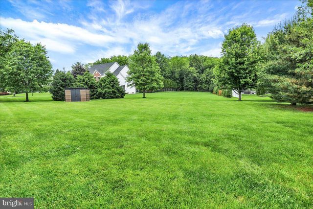 4 ASHBRIDGE CT, Collegeville, PA 19426