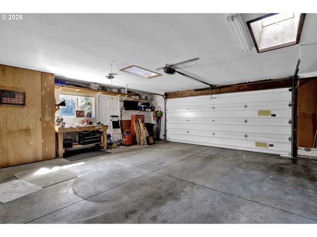 495 SHERWOOD Loop, Florence, OR 97439