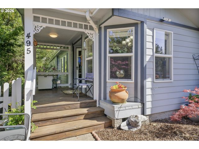 495 SHERWOOD Loop, Florence, OR 97439