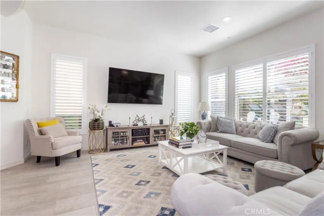 20742 Pine Cone Circle, Porter Ranch, CA 91326