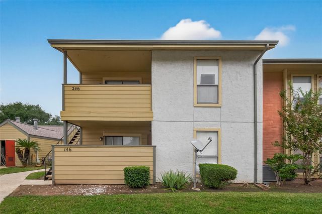 15534 Zabolio Drive 246, Houston, TX 77598