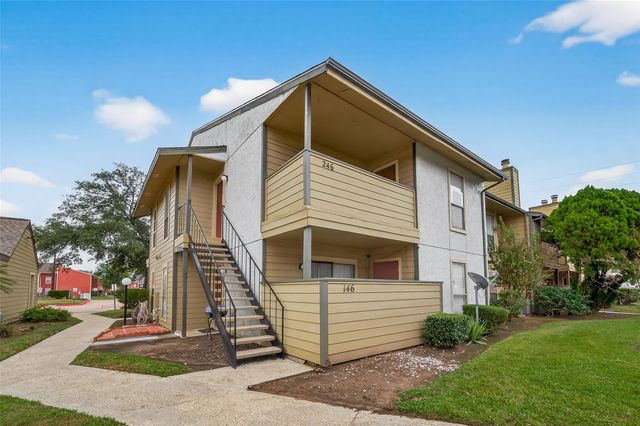 15534 Zabolio Drive 246, Houston, TX 77598