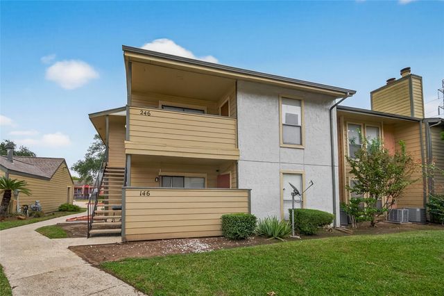 15534 Zabolio Drive 246, Houston, TX 77598