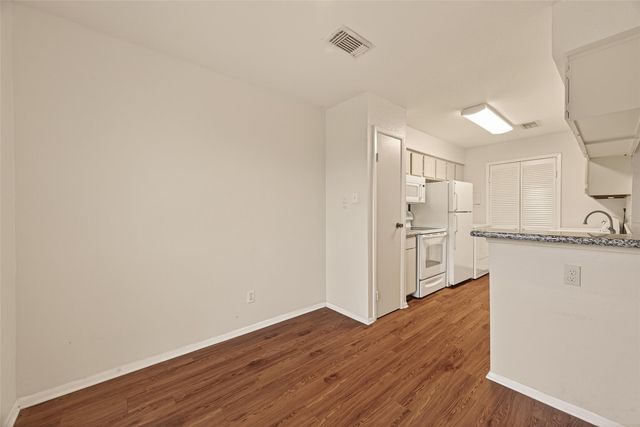 15534 Zabolio Drive 246, Houston, TX 77598