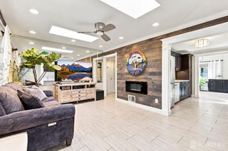 12 E Knollwood Road, Edison, NJ 08817