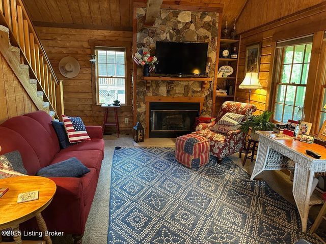 403 Timberlake Ln Ln, Mcdaniels, KY 40152