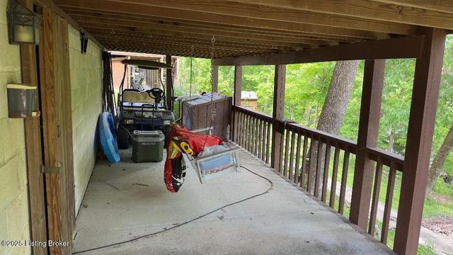 403 Timberlake Ln Ln, Mcdaniels, KY 40152