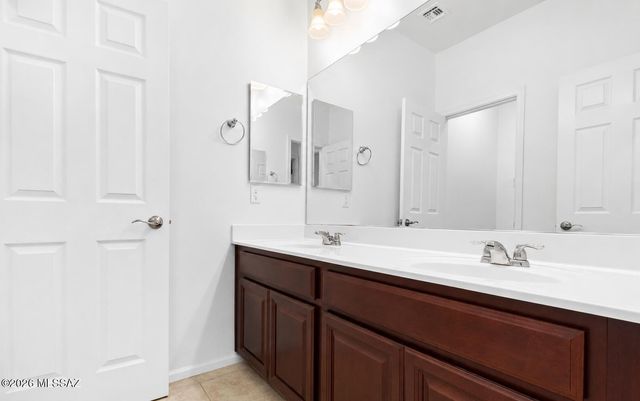 17413 S Ridgerunner Drive, Vail, AZ 85641