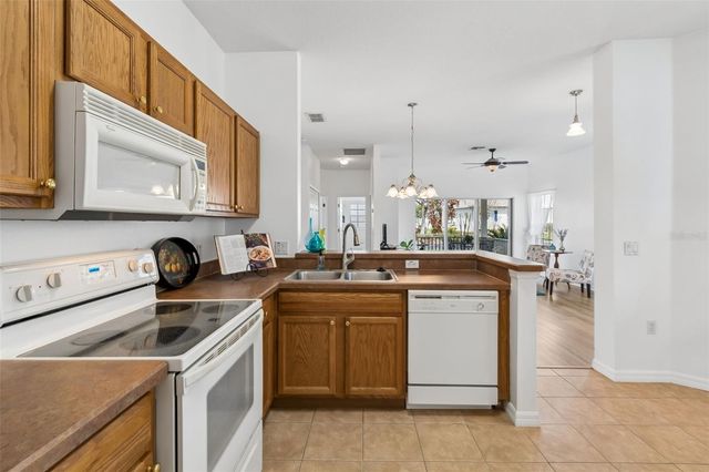 524 GLENDORA ROAD, Kissimmee, FL 34759