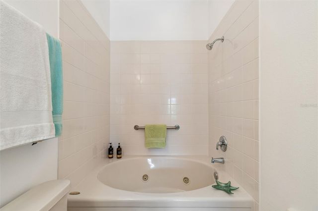 524 GLENDORA ROAD, Kissimmee, FL 34759