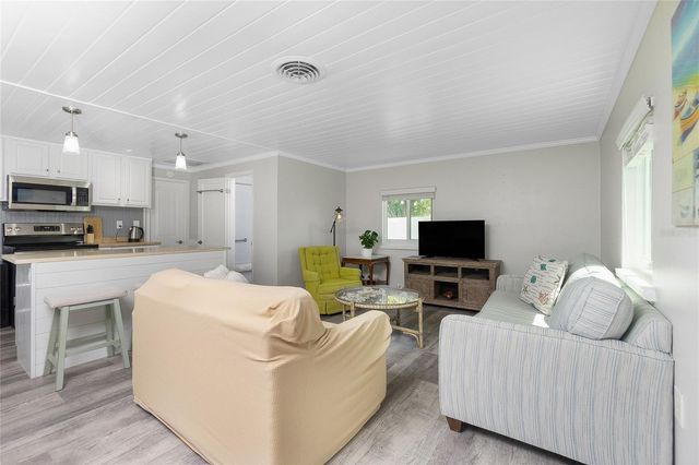 495 S MCCALL ROAD, Englewood, FL 34223