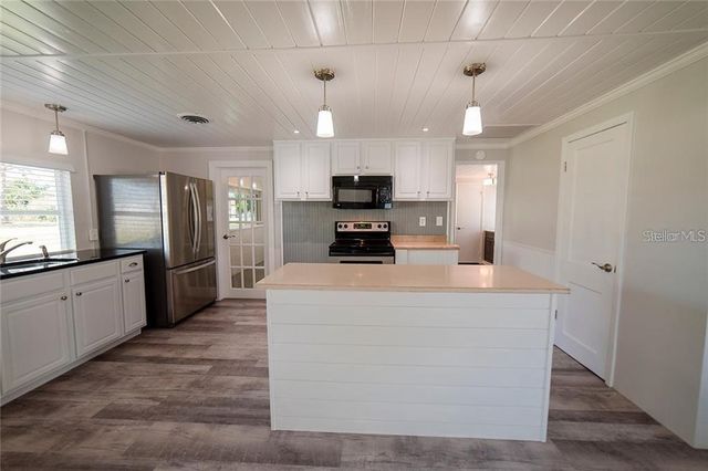 495 S MCCALL ROAD, Englewood, FL 34223