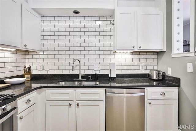 2018 Senate Street R, St Louis, MO 63118