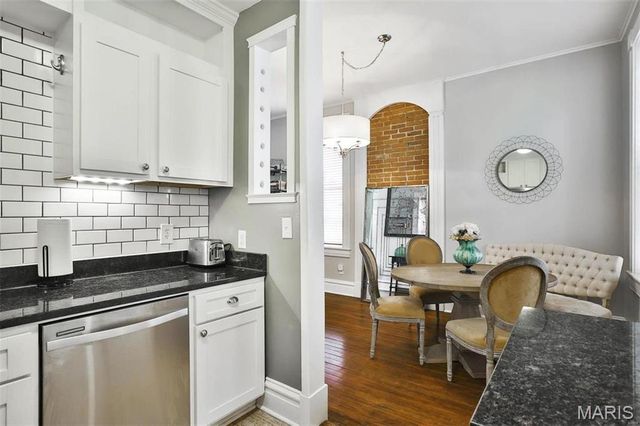 2018 Senate Street R, St Louis, MO 63118