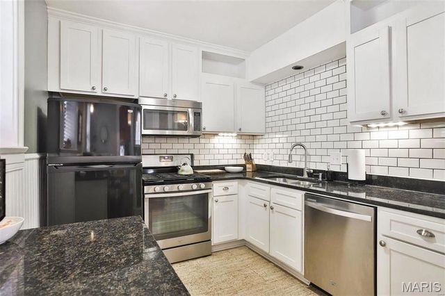 2018 Senate Street R, St Louis, MO 63118