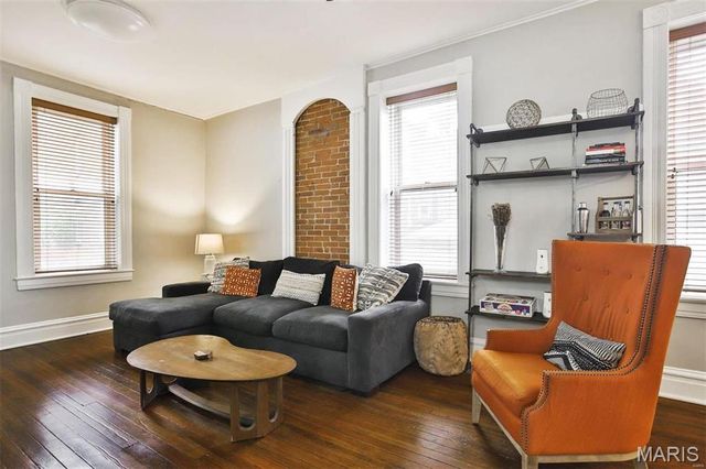 2018 Senate Street R, St Louis, MO 63118