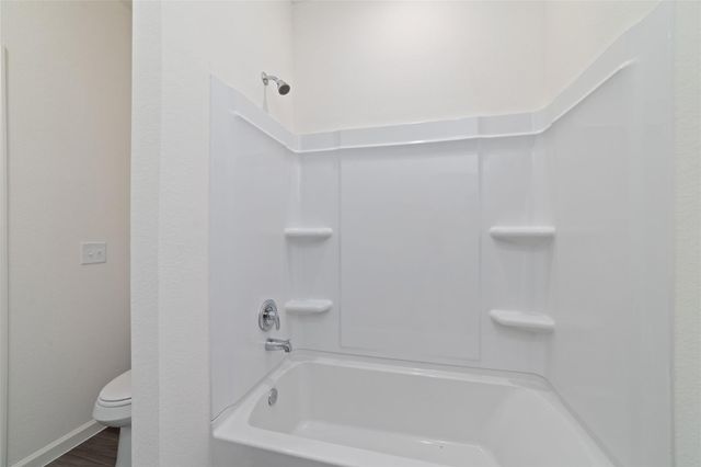31030 Gayle Prairie Oaks Street, Waller, TX 77484