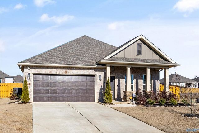 15776 Mizewell Lane, Harvest, AL 35749