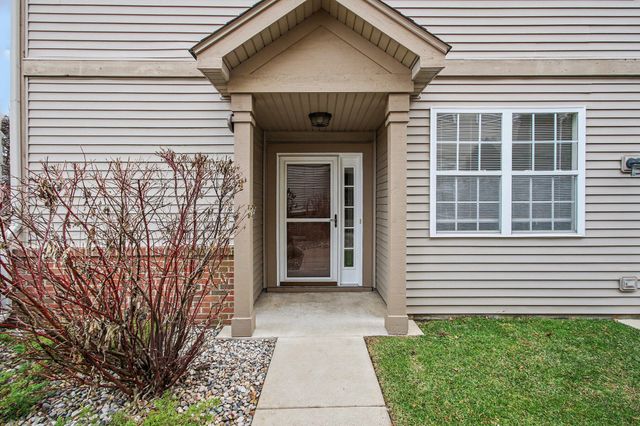 1139 Poppyfield Place, Schererville, IN 46375