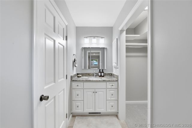 8208 Webb Drive, Tulsa, OK 74131