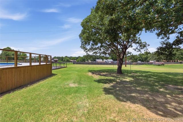 8208 Webb Drive, Tulsa, OK 74131