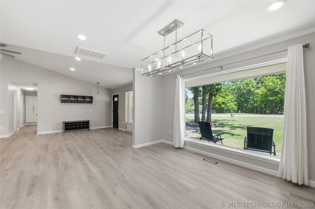 8208 Webb Drive, Tulsa, OK 74131