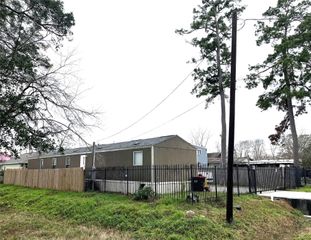 14044 Gainesville Street, Houston, TX 77015