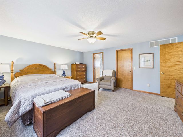 58 Quayle Run Street, Huntington, IN 46750