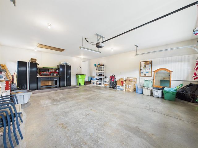 58 Quayle Run Street, Huntington, IN 46750