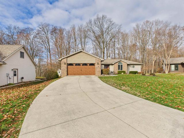 58 Quayle Run Street, Huntington, IN 46750