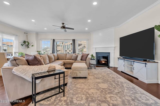 201 Gateway Court 1, Union Beach, NJ 07735