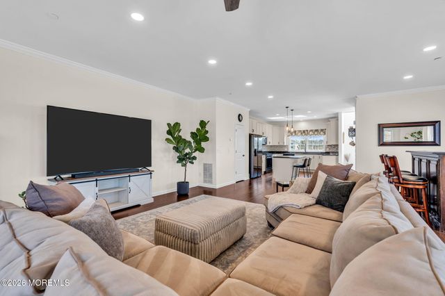 201 Gateway Court 1, Union Beach, NJ 07735