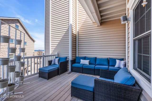 201 Gateway Court 1, Union Beach, NJ 07735