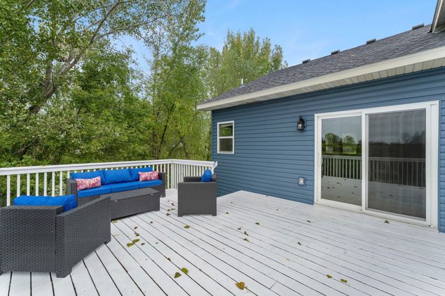 305 Garfield Avenue S, Montrose, MN 55363