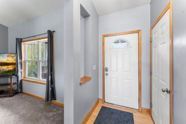 305 Garfield Avenue S, Montrose, MN 55363