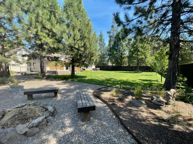 16923 Torrance Road, Bend, OR 97707