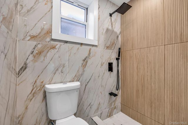 1517 Gillespie Avenue, Bronx, NY 10461