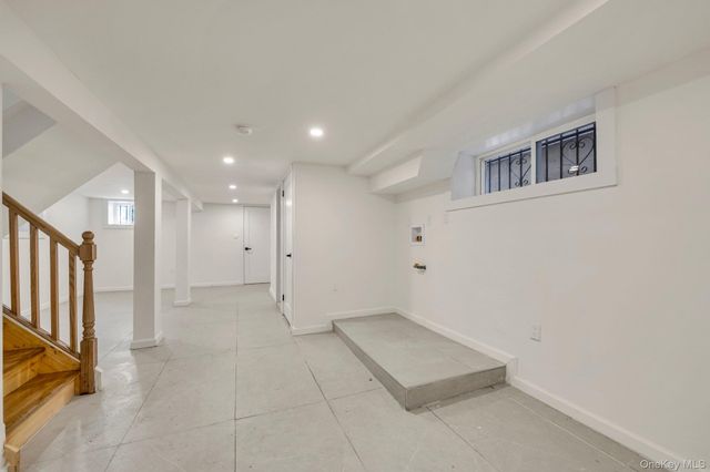 1517 Gillespie Avenue, Bronx, NY 10461