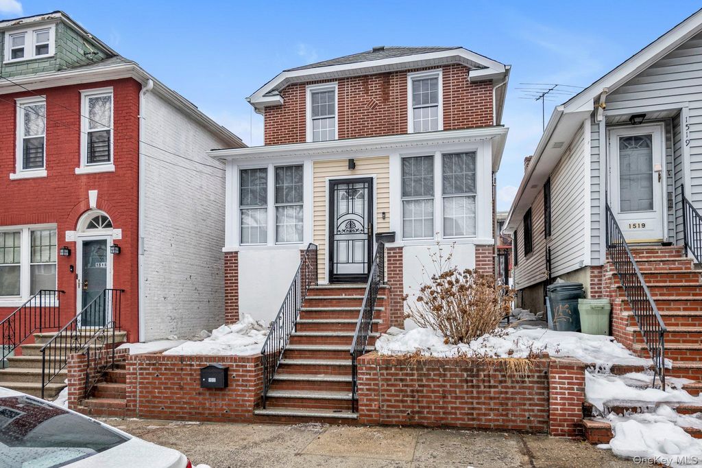 1517 Gillespie Avenue, Bronx, NY 10461