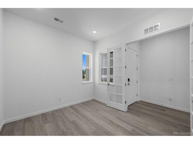 3807 Emerald Shore Cir, Loveland, CO 80538