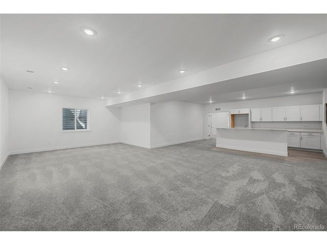 3807 Emerald Shore Cir, Loveland, CO 80538