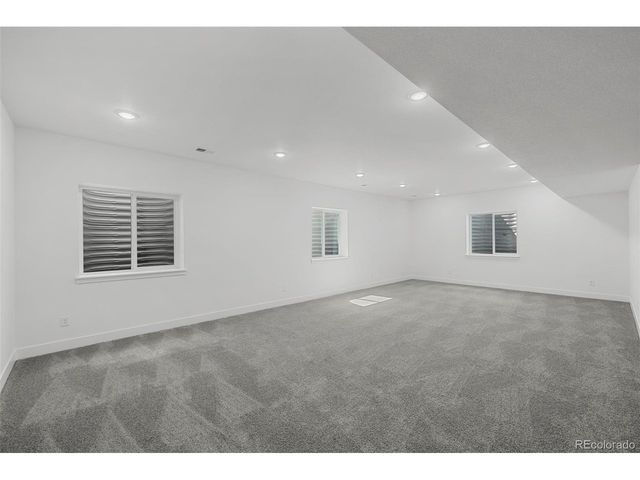 3807 Emerald Shore Cir, Loveland, CO 80538