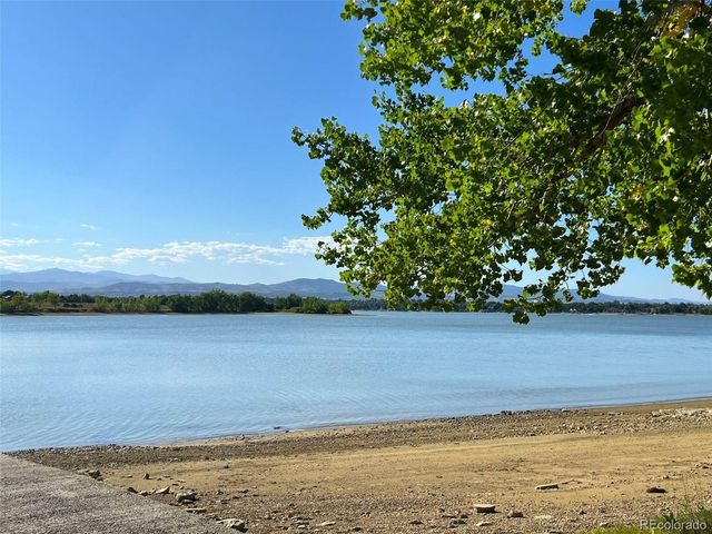 3807 Emerald Shore Cir, Loveland, CO 80538