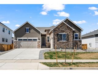 3807 Emerald Shore Cir, Loveland, CO 80538
