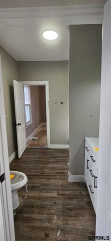 1555 E 1 Street, Fremont, NE 68028