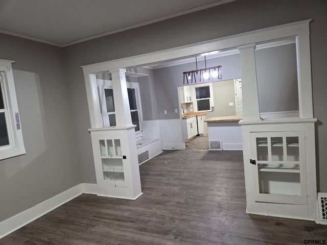 1555 E 1 Street, Fremont, NE 68028
