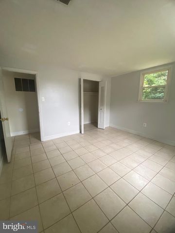 13424 KEATING DR, Woodbridge, VA 22193