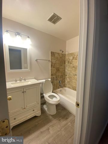 13424 KEATING DR, Woodbridge, VA 22193