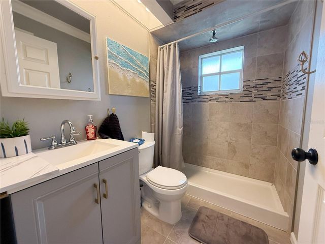 2211 HOWARD WEST AVENUE, Winter Haven, FL 33880