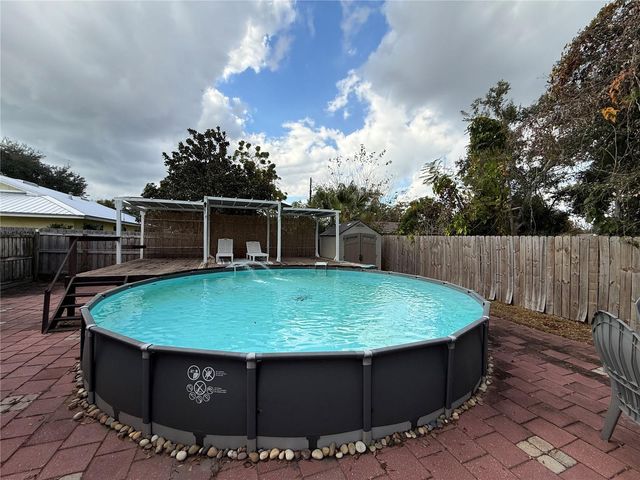 2211 HOWARD WEST AVENUE, Winter Haven, FL 33880